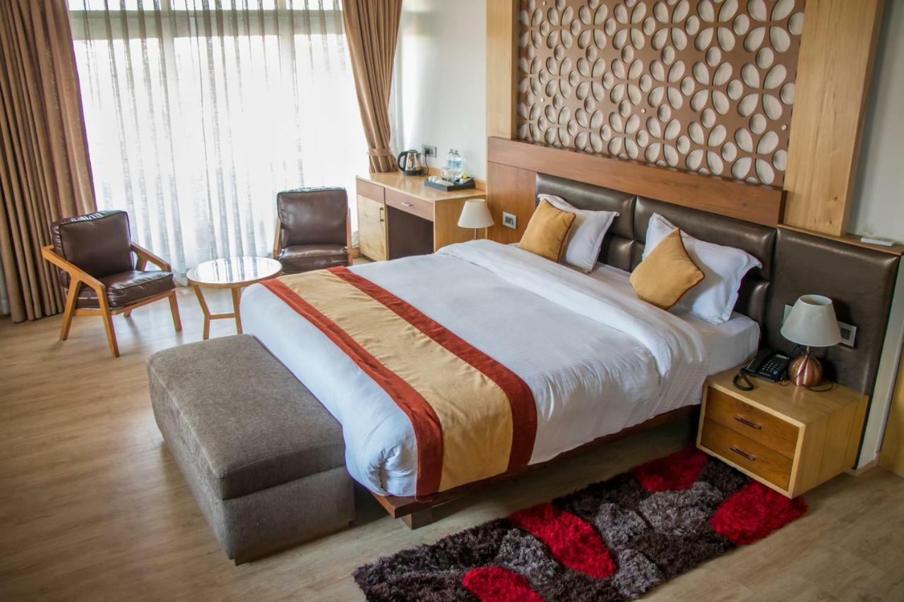 קטמנדו Retro Hotel And Spa מראה חיצוני תמונה