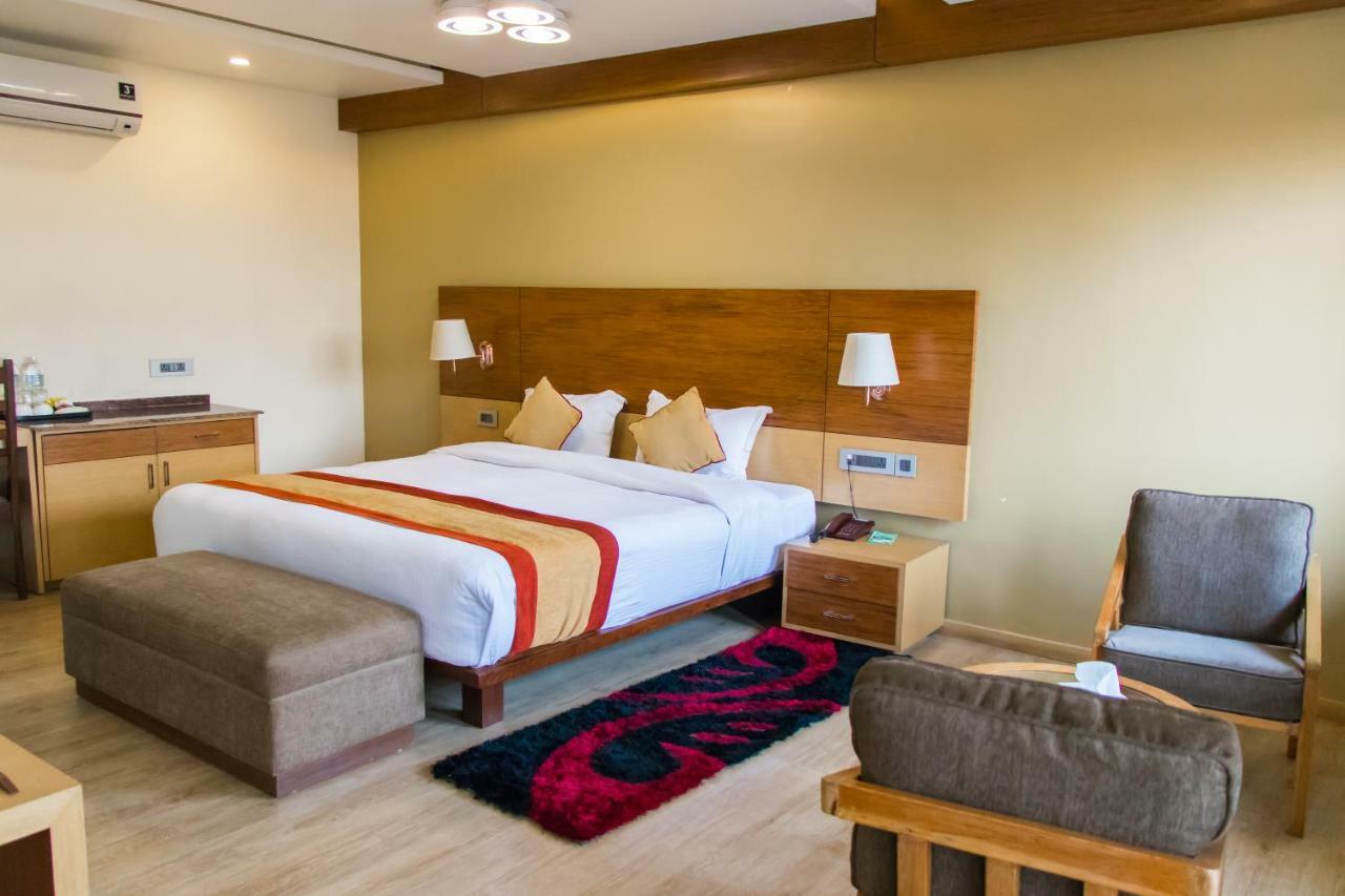 קטמנדו Retro Hotel And Spa מראה חיצוני תמונה